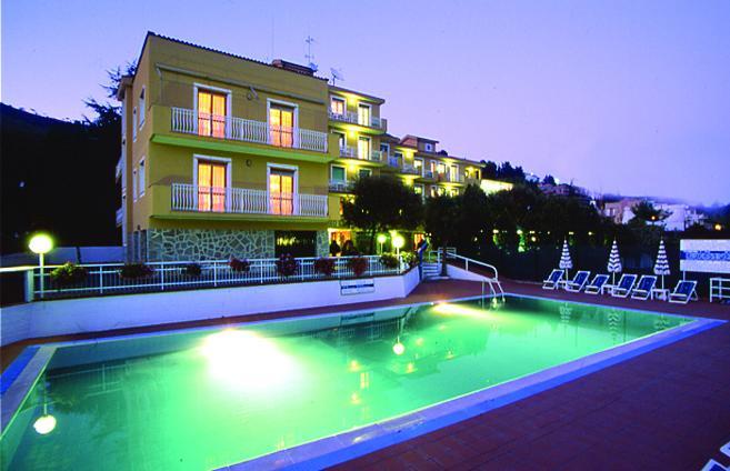 Residence I Morelli Pietra Ligure Exterior photo